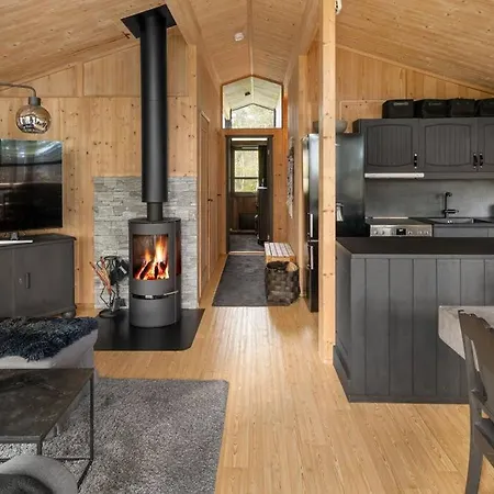 Koselig Sommer Og Vinterhytte * Trysil